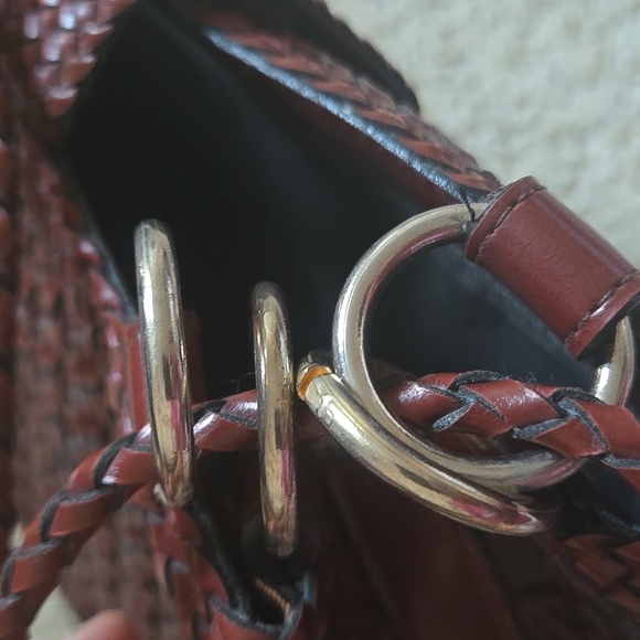 Oxblood Woven Shoulder BUCKET Bag - Picture 16 of 16